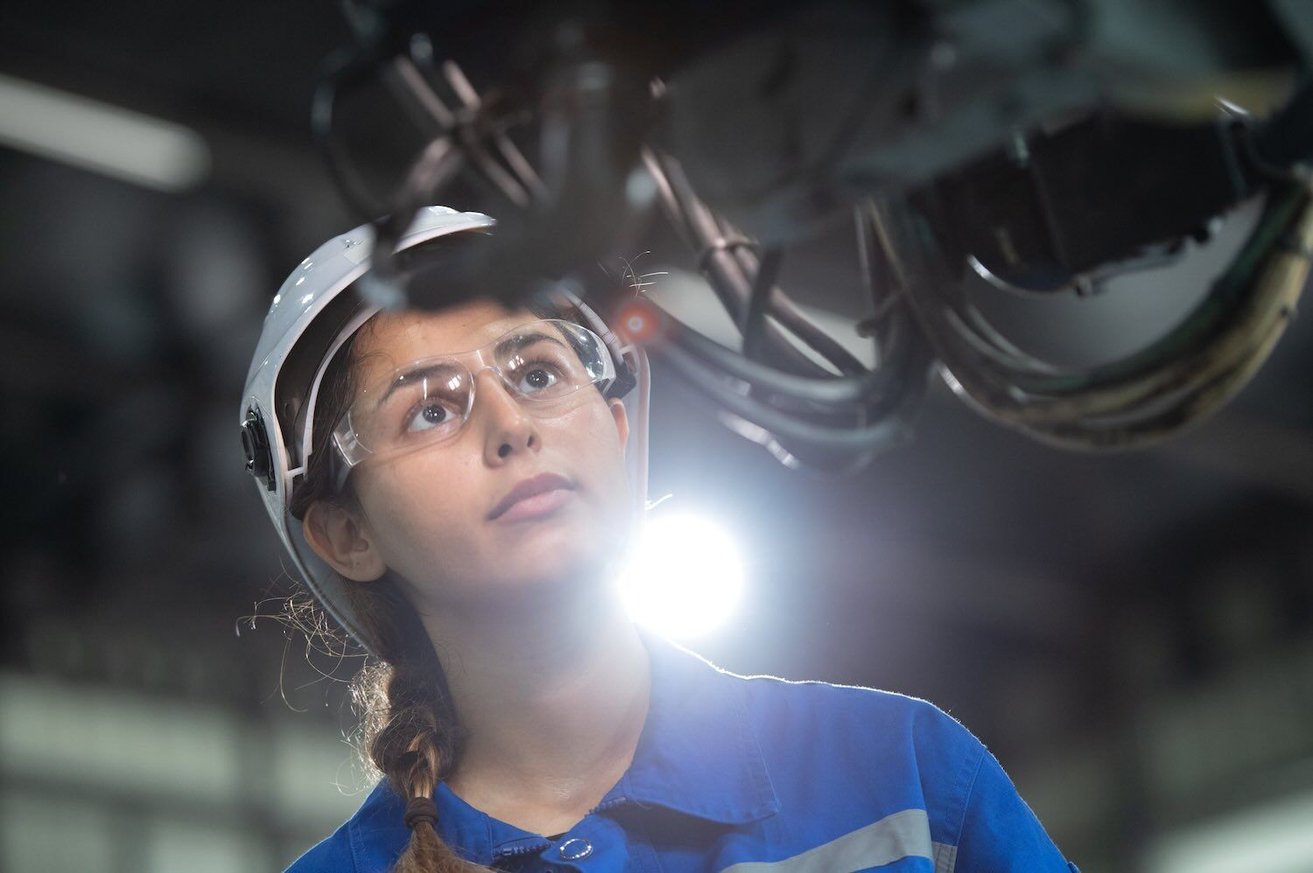 Automotive Production Line Support  
 Auto plants run on tight just-in-time schedules where a missing part halts the ent
