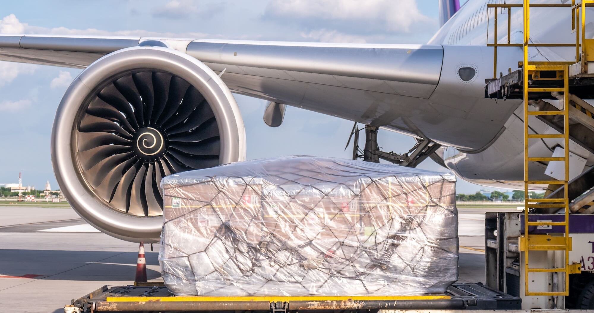 hero-cargo-air